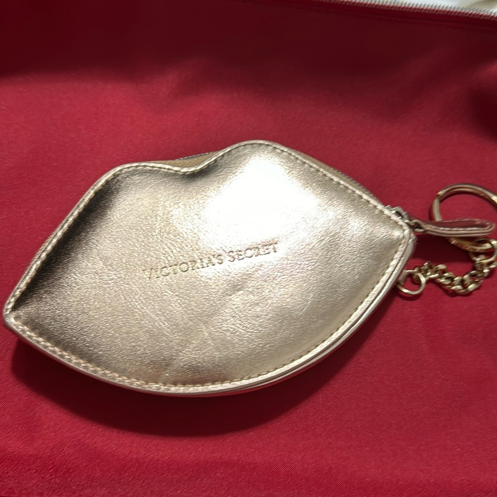Victoria Secret Lip Card/coin holder